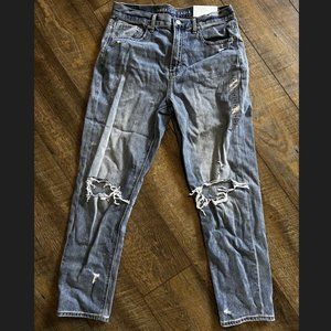 American Eagle Mom Regular High-Rise Jeans - NWT